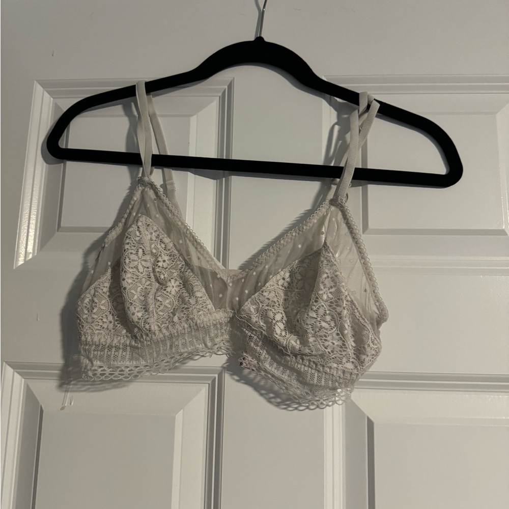 Victoria's Secret Mesh Bralette - L